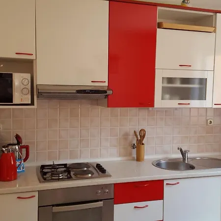 Apartment Erdgeschosswohnung Mit Viel Komfort Und Terrasse