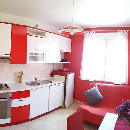 Apartment Erdgeschosswohnung Mit Viel Komfort Und Terrasse Trogir